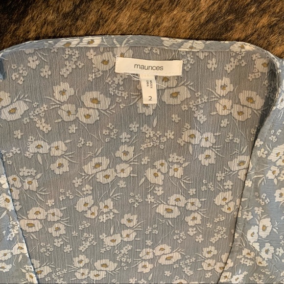 Maurice size 2 (plus) blue with floral cover up/cardigan crochet lace detail - Picture 3 of 6